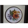 Image 2 : (1) Oval Framed Photo, (2) Framed 3D Flower Pictures