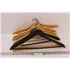 Image 1 : (9) Wooden Hangers