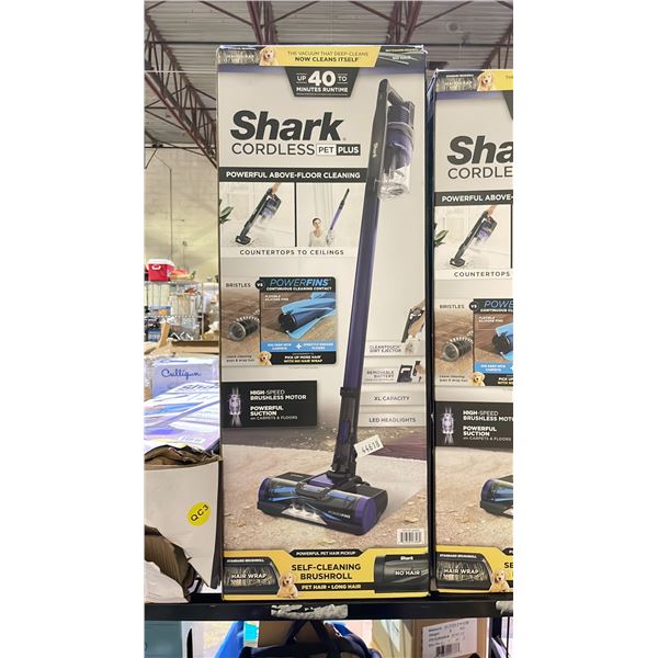SHARK CORDLESS PET PLUS VACUUM