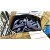 Image 2 : RAPID FLO 100' GARDEN HOSE & 4 ASSORTED HOSE NOZZLES