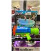 Image 1 : SPRAY SUNCLUB KIDS POOL & ZURU BUNCHO BUBBLES BUBBLE GUN