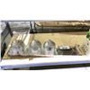 Image 1 : MODERN LED WALL FIXTURE