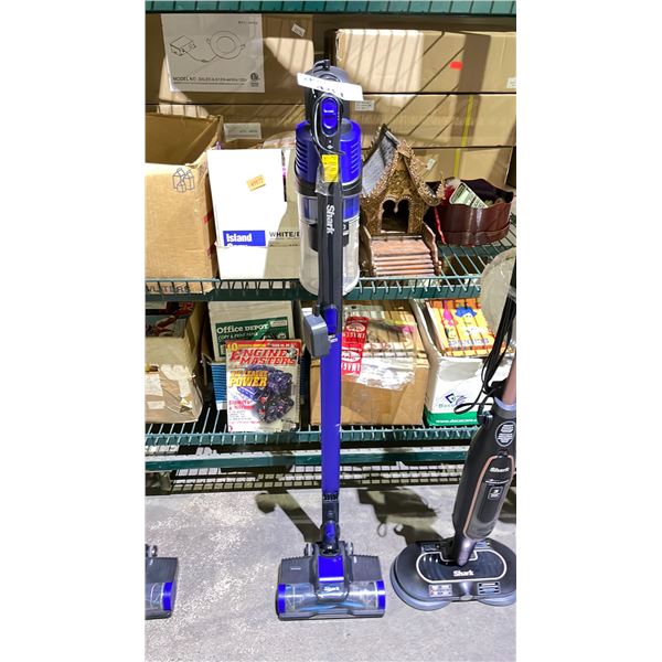 SHARK CORDLESS PET PLUS VACUUM WITH CHARGER