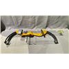 Image 1 : BEAR RECURVE BOW WITH 2 ARROWS