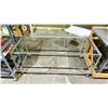 Image 2 : 4 WHEEL METAL FRAME 6' X 30" X 30"