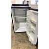 Image 3 : DANBI MINI FRIDGE
