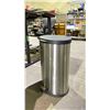 Image 2 : STAINLESS STEEL WASTE BIN WITH SLOW CLOSE LID
