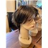 Image 2 : LOT OF 4 MODACRYLIC FIBRE WIGS, BROWN, BLONDE AND BRUNETTE TONES