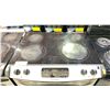 Image 2 : FRIGIDAIRE STAINLESS STEEL GLASSTOP STOVE