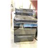 Image 1 : FRIGIDAIRE BLACK STOVE