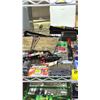 Image 3 : SHELF LOT OF ASSORTED ITEMS INCLUDING; HAMMERS, CLAMP, BATTERIES, LEVEL AND MORE