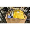 Image 2 : BOX OF ASSORTED BOSCH BRAKE PADS, FRAM OIL FILTER, BOSCH REAR WINDSHIELD WIPER AND MORE