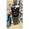 Image 1 : QUVERSE COMMERCIAL GRADE WATER COOLER