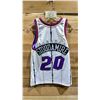 Image 2 : NEW MITCHELL AND NESS HARDWOOD CLASSICS TORONTO RAPTORS DAMON STOUDAMIRE 1995-96 JERSEY SIZE M