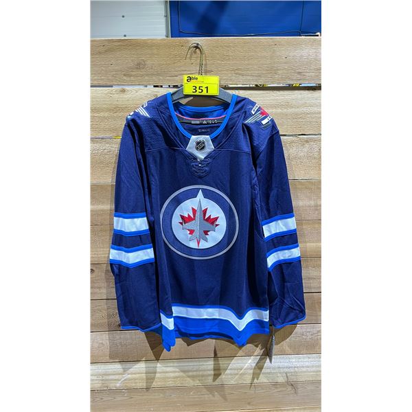 NEW NHL WINNIPEG JETS JERSEY SIZE 52