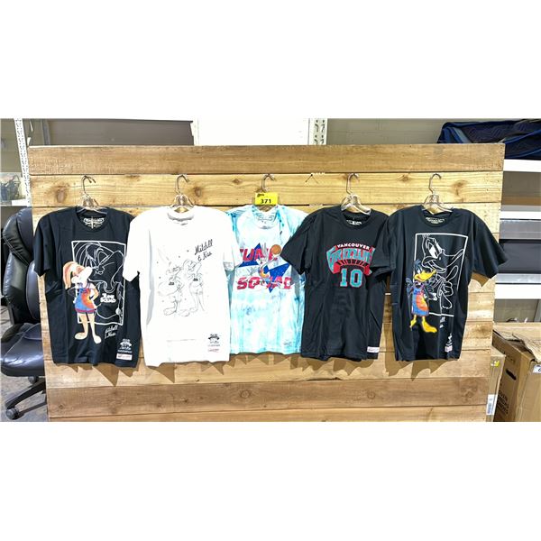 LOT OF 5 ASSORTED MITCHELL AND NESS T SHIRTS SIZE M