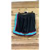 Image 2 : NEW MITCHELL AND NESS HARDWOOD CLASSICS VANCOUVER GRIZZLIES SHORTS SIZE L