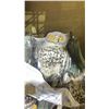 Image 2 : BOX OF 6 GARDEN DECORATIVE OWLS