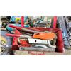 Image 3 : PORTABLE BANDING MACHINE AND TRAILER HITCH