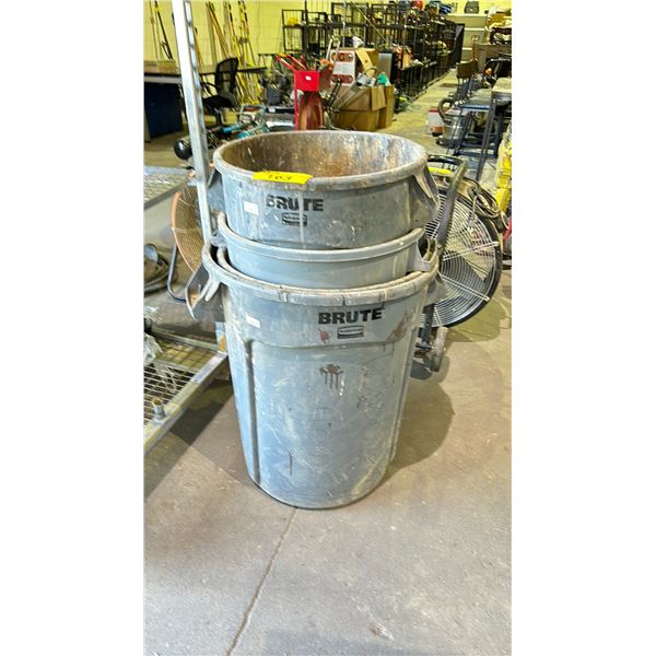 4 ASSORTED GARBAGE CANS WITH EXTENSION CORD CONTENTS