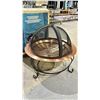 Image 2 : 30" COPPER FIRE BOWL WITH FIRE SCREEN