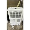 Image 2 : HISENSE PORTABLE AIR CONDITIONER 7000BTU *NO HOSE/ WITH REMOTE*
