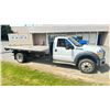 Image 2 : *R* 2015 FORD F450, FLAT DECK, WHITE, VIN 1FDUF4GY4FEC67300,