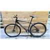 Image 2 : INFINITY BOSS THREE DISC 7 BIKE *WITH MISMATCH TIRES*