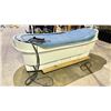 Image 2 : OCEAN WAVE MASSAGE BED- PRESSURIZED WATER MASSAGE BED