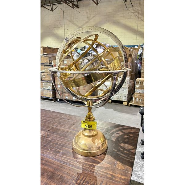 GLOBE ART PIECE