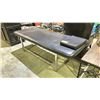 Image 3 : MASSAGE BED WITH METAL BASE