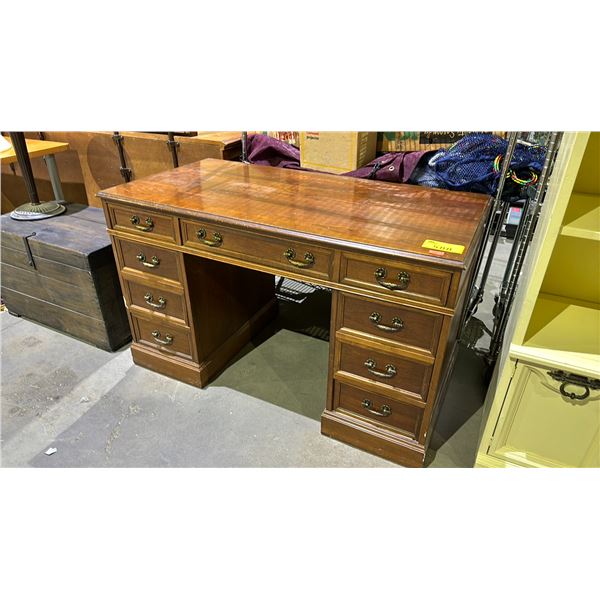 WOODEN DESK