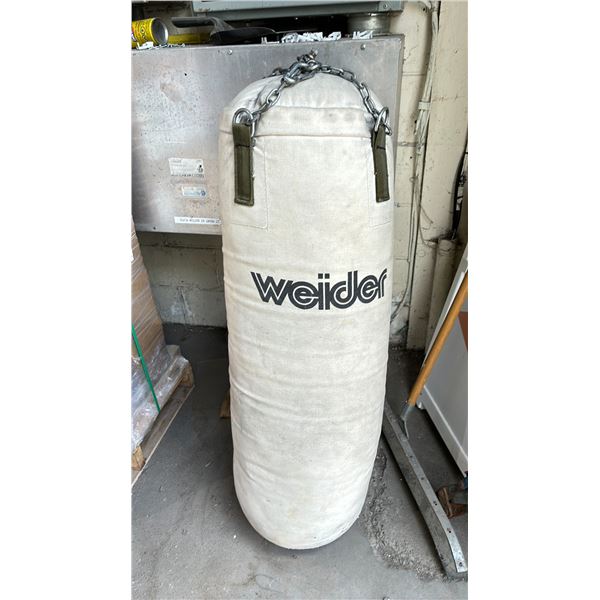 HANGING PUNCHING BAG