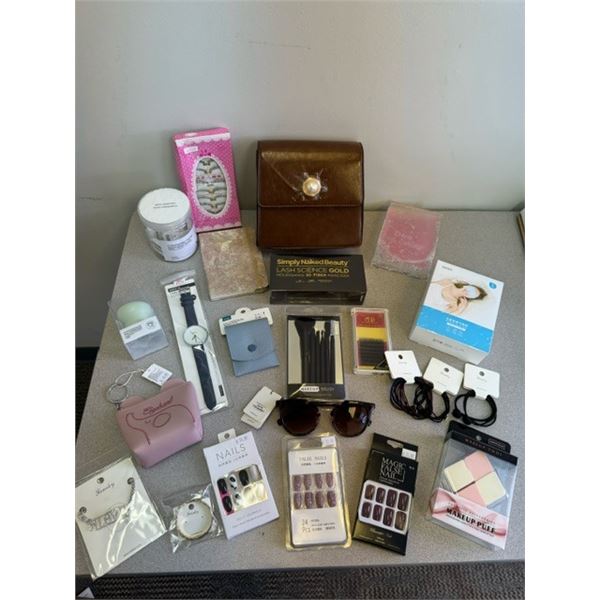 BAG OF ASSORTED ITEMS