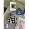 Image 2 : BAG OF ASSORTED ITEMS