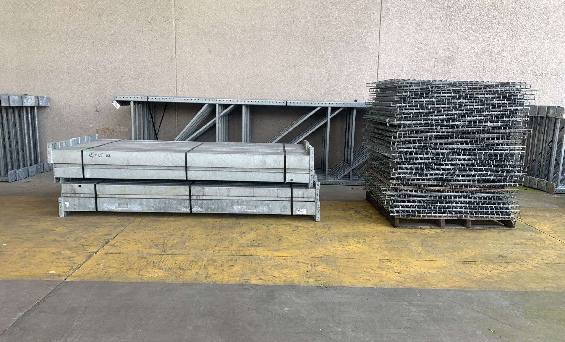 Pallets With Side Rails 13 BAYS GALVANIZED INDUSTRIAL PALLET RACKING (14) UPRIGHTS 16FT X 4FT ...