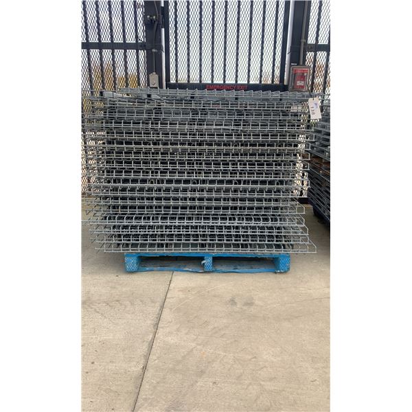 GALVANIZED PALLET RACKING WIRE MESH DECKING PANELS 4FT X 4FT (APPROX. 40 PCS.)