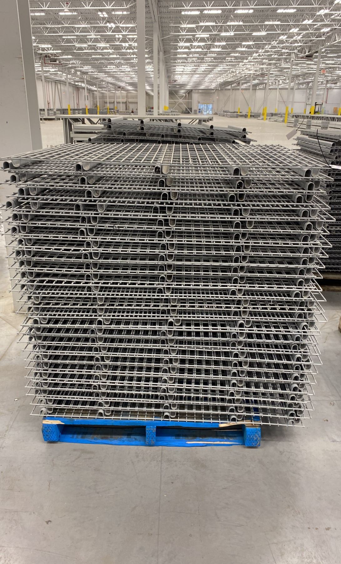 PALLET RACKING WIRE MESH DECKING PANELS 38