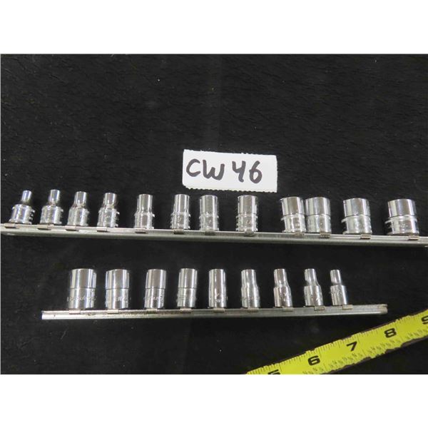 21 Snap On 1/4  Sockets - Metric