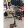 Image 4 : Princess Auto 16 Speed Floor Drill Press Model 3462124