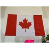 Image 2 : Canada Flags (2ct)