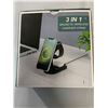 Image 2 : 3 in 1 magnectic wireless charging stand