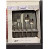Image 1 : 20 Piece Flatware Set 18/10 Stainless Steel