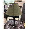 Image 2 : Lot of 2 Table Lamps