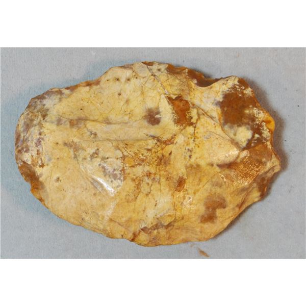 2 pcs: Jasper stone scraper, 4 «" x 3", Smith River, MT and large hide scraper, 6 ?" x 3", found nor