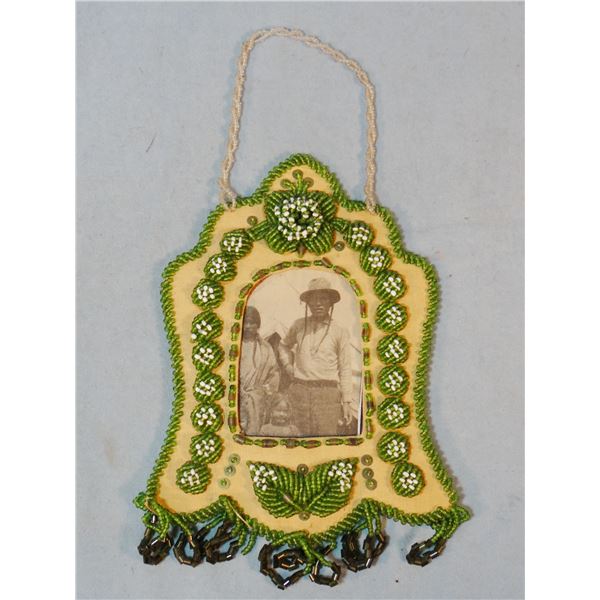Mohawk beaded picture frame, 9" x 7", ca. 1910, red chintz lined, loop fringe w/twisted pony bead ha