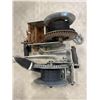 Image 1 : 2 WINCHES