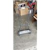 Image 1 : PUSH MOWER