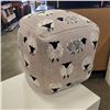 Image 3 : WHITE END TABLE W/ SHEEP PATTERN POUF