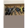 Image 2 : TRAY OF ASSORTED 90'S BATMAN FIGURES